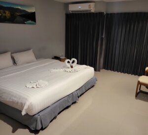 태국 숙소 VST Residence (SHA Plus+)